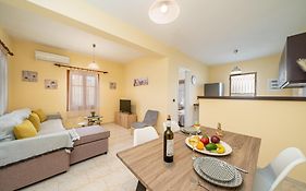 Sea Salt Apartments